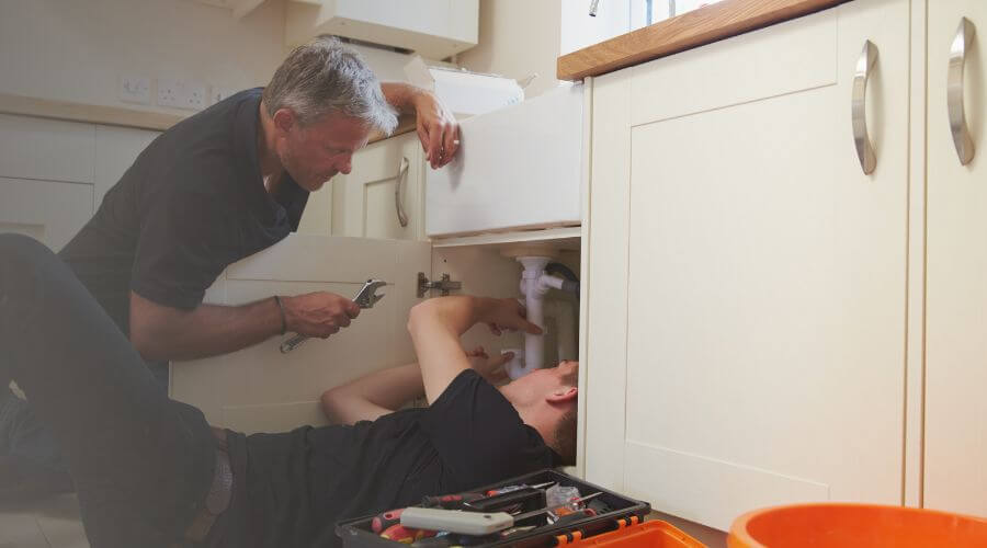 Professional burst pipe repair services in Frostproof, FL